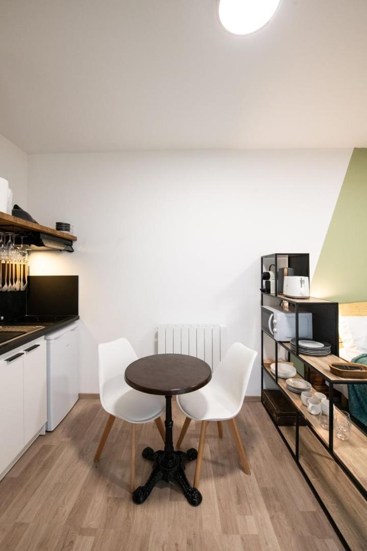 Suite Kella Tassin - Beau Studio Renove Eksteriør bilde